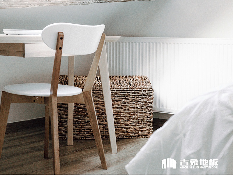 強化地板鋪在瓷磚上 強化地板鋪在瓷磚上